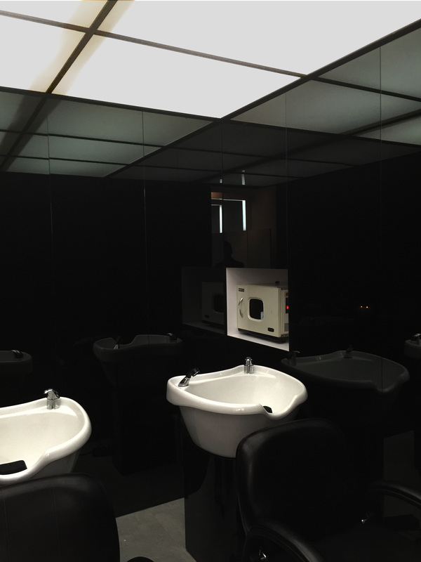 Salon P