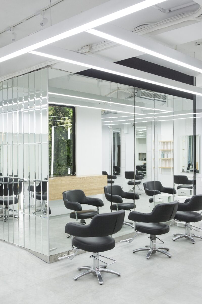 Salon P