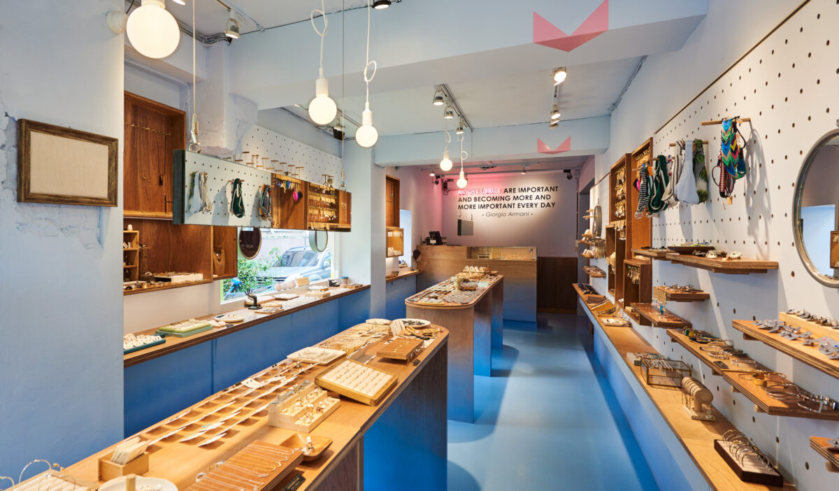 Shop V