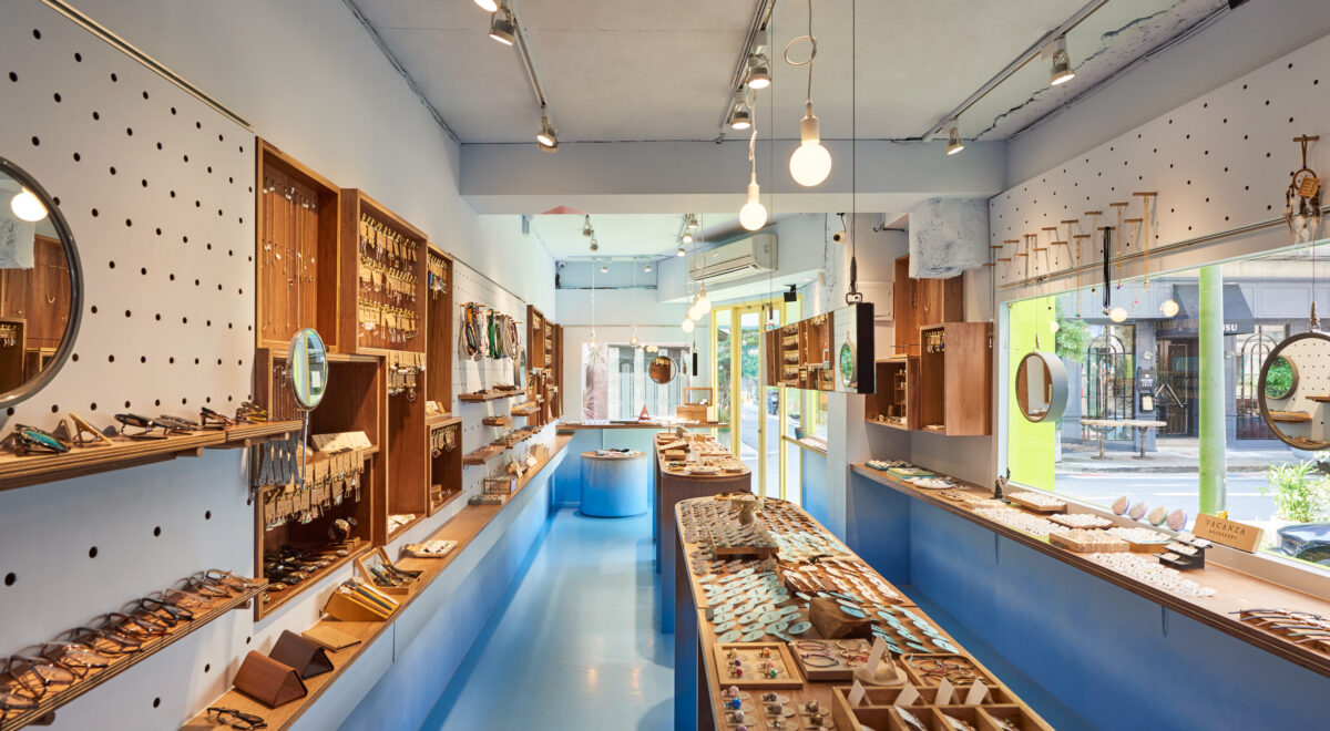 Shop V
